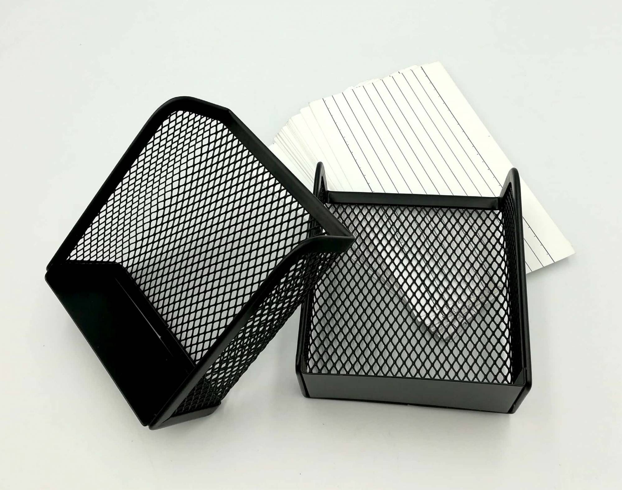 OSCO Mesh Memo Pad Holder – Sleek Black Desktop Organiser, Holds 400 Sheets